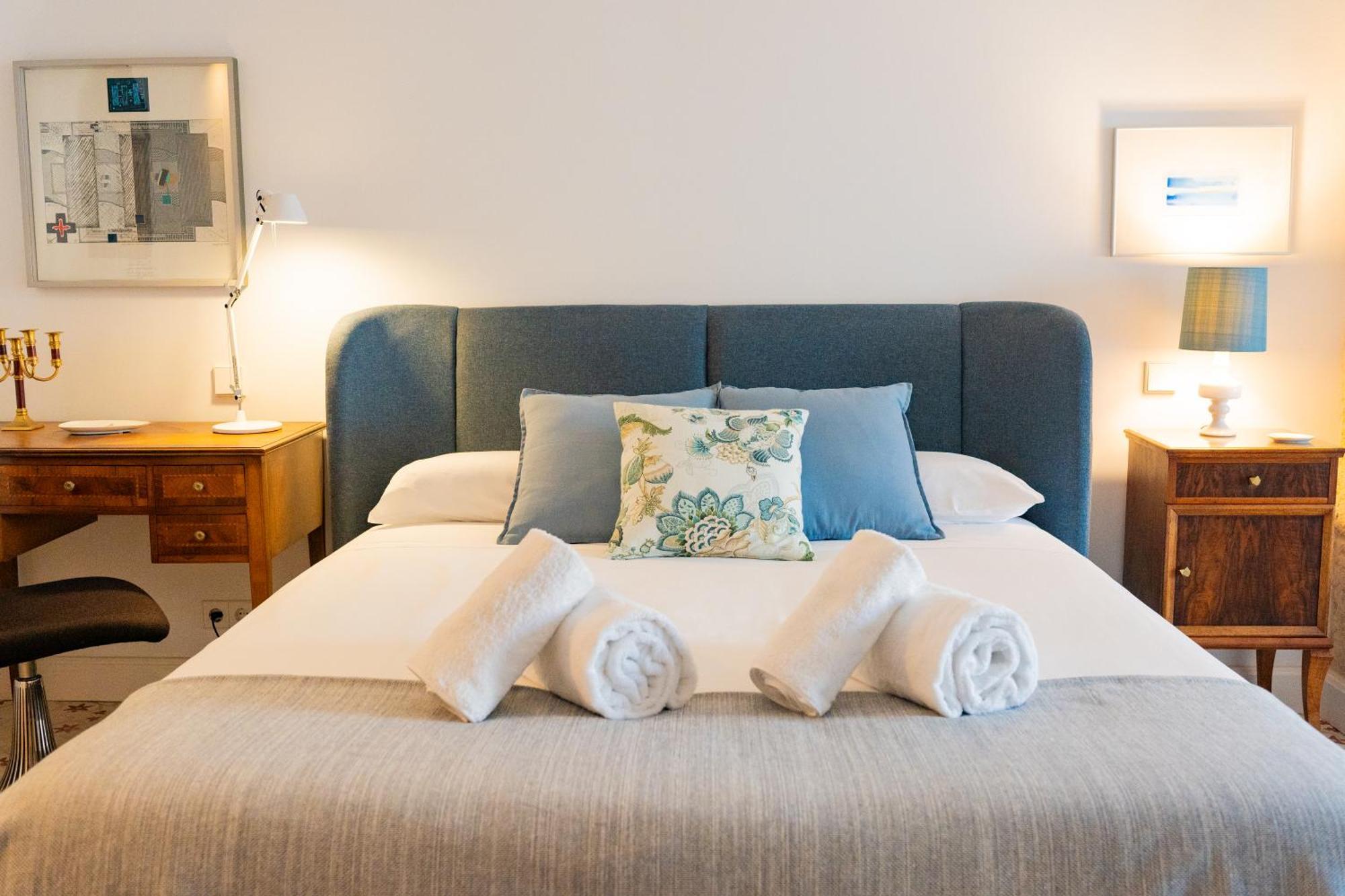 Hotel 3A Ease Of Living Ситадела Екстериор снимка